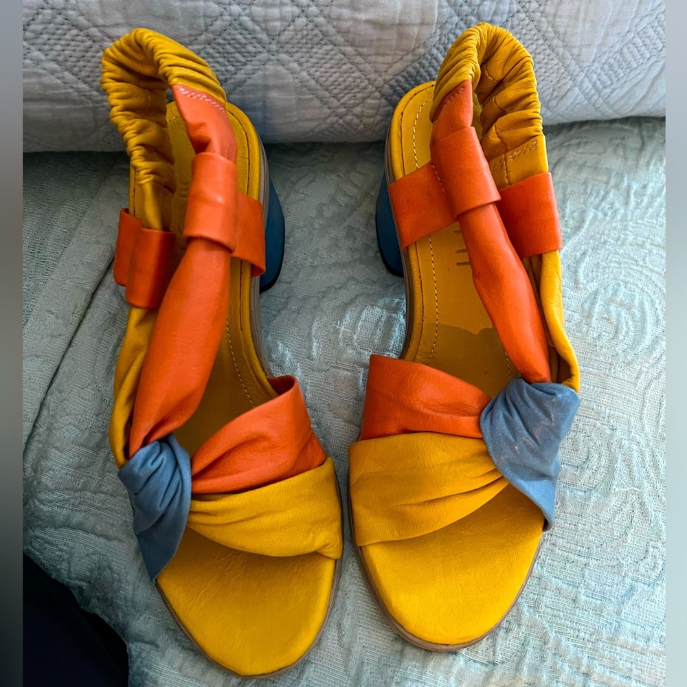 NWOT multicolor Italian Leather Sandals